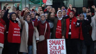 Smart Solar’da Kadın İşçilerin Direnişi Büyüyor: “Kadınların Mücadelesi Mücadelemizdir!”