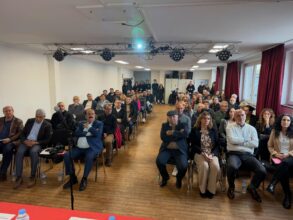 Hamburg’da Demokratik Birlik İçin Yeni Dönem: “Köklerimizden Aldığımız Güçle, Geleceğe Birlikte!”