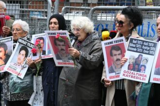 Cumartesi Anneleri 1125. Haftada Fehmi Tosun İçin Adalet İstedi: “31 Yıldır Soruyoruz, Fehmi Tosun Nerede?”