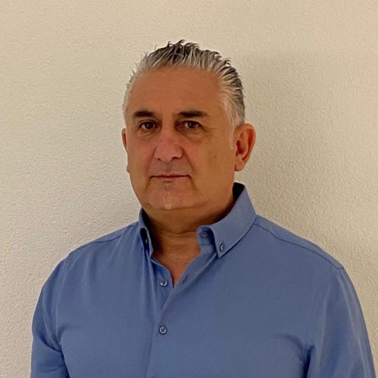 Kenan Küçük: Sorun Mescid Değil: Kutsallarımızı Yok Saymak ve Asimilasyon